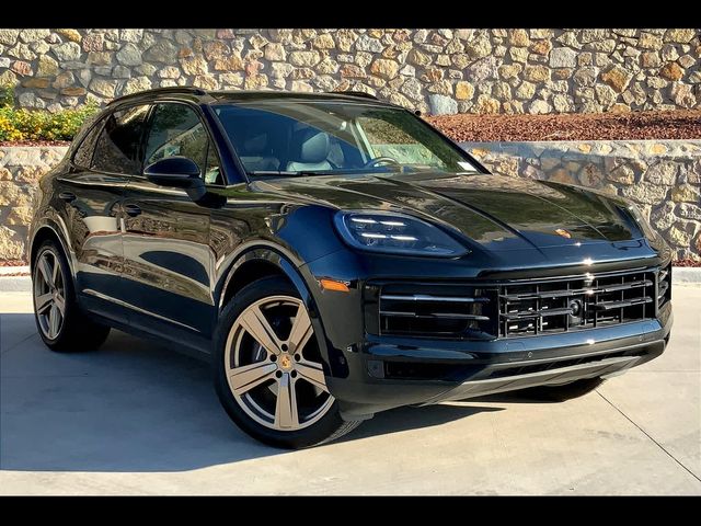 2024 Porsche Cayenne Base