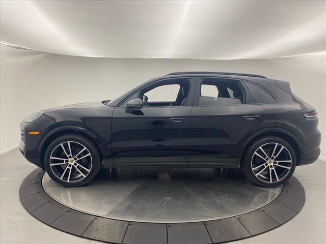 2024 Porsche Cayenne Base