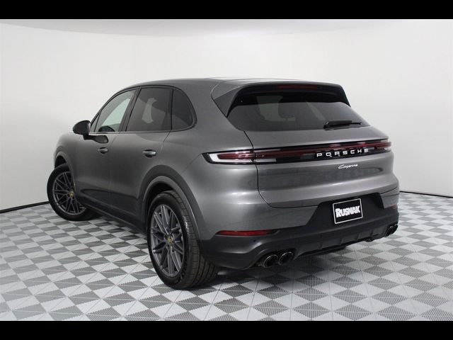 2024 Porsche Cayenne Base