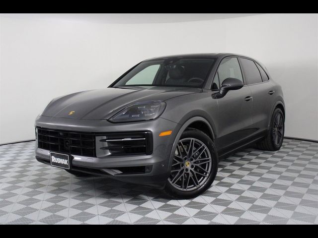 2024 Porsche Cayenne Base