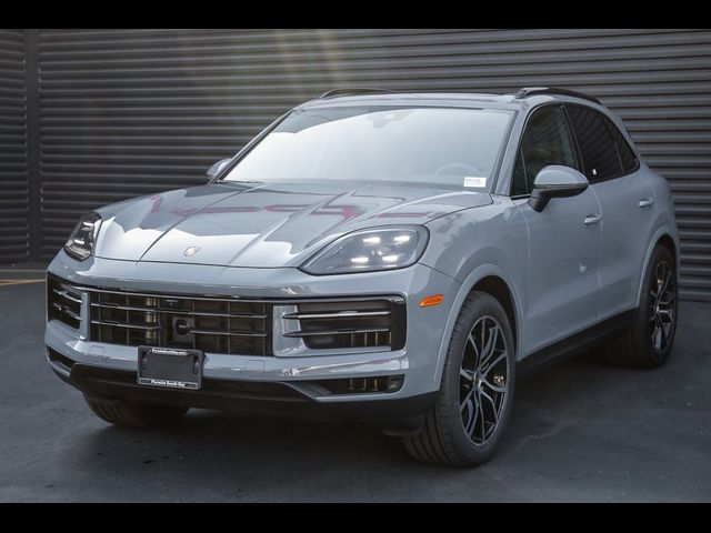 2024 Porsche Cayenne Base