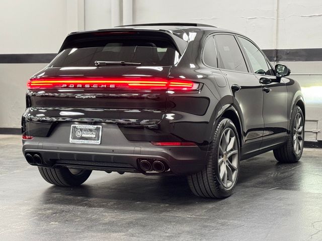 2024 Porsche Cayenne Base