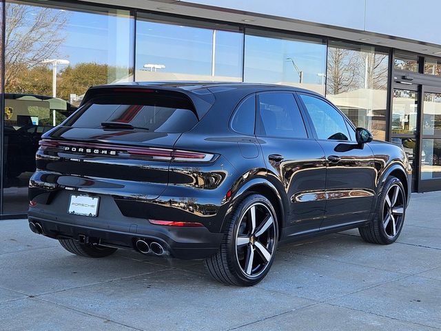 2024 Porsche Cayenne Base