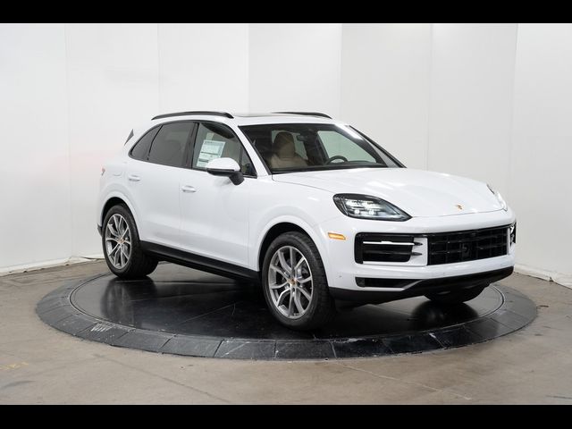 2024 Porsche Cayenne Base