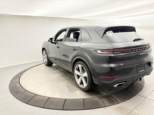 2024 Porsche Cayenne Base