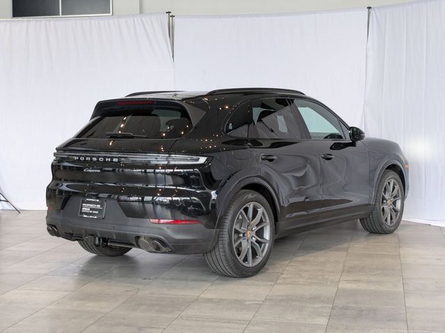 2024 Porsche Cayenne Base