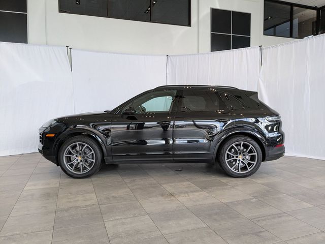 2024 Porsche Cayenne Base