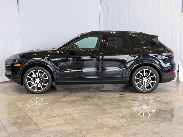 2024 Porsche Cayenne Base