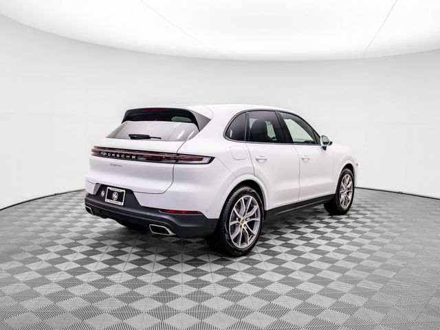 2024 Porsche Cayenne Base