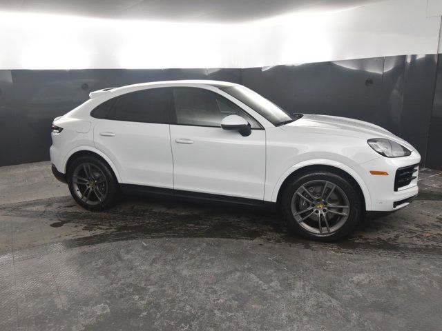 2024 Porsche Cayenne Base