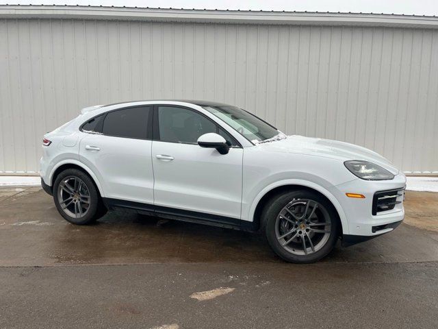 2024 Porsche Cayenne Base