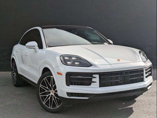 2024 Porsche Cayenne Base