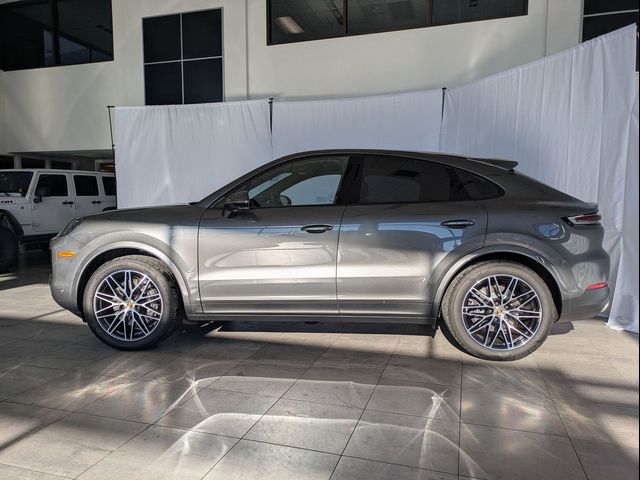 2024 Porsche Cayenne Base