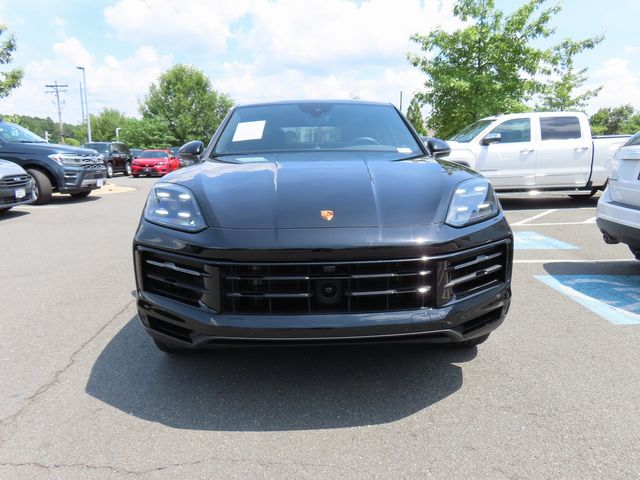 2024 Porsche Cayenne Base