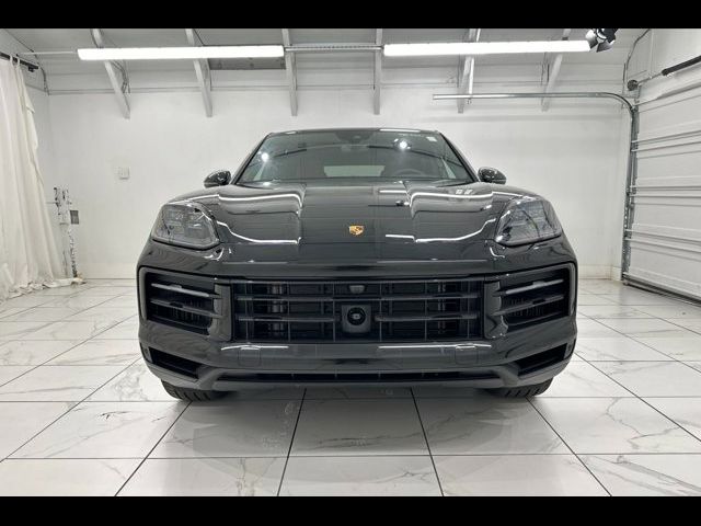 2024 Porsche Cayenne Base