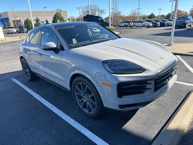 2024 Porsche Cayenne Base