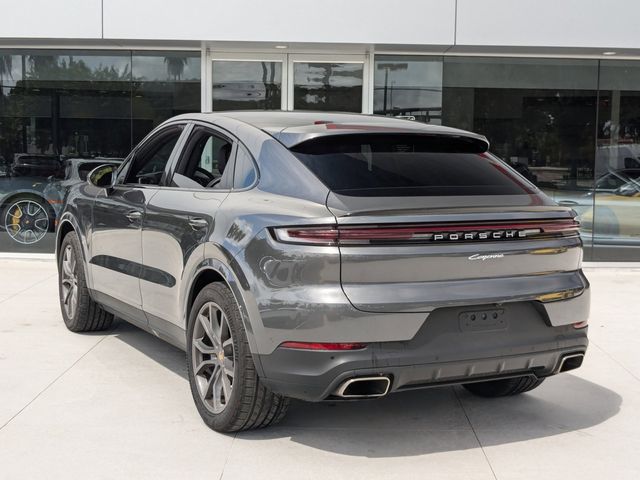 2024 Porsche Cayenne Base