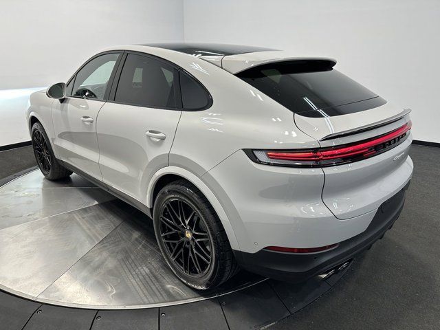 2024 Porsche Cayenne Base