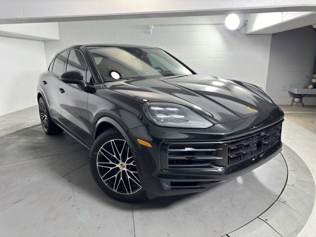 2024 Porsche Cayenne Base