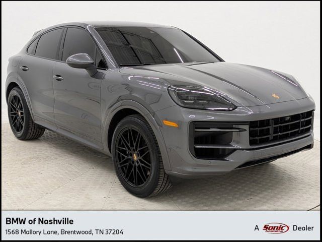 2024 Porsche Cayenne Base