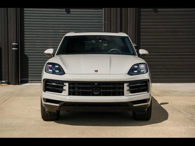 2024 Porsche Cayenne E-Hybrid Base