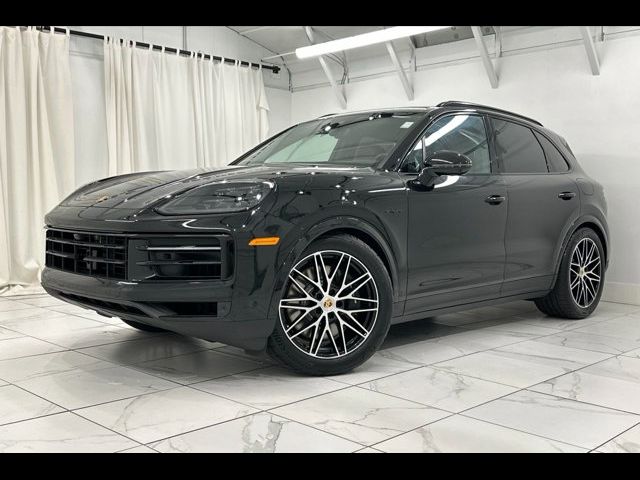 2024 Porsche Cayenne E-Hybrid Base