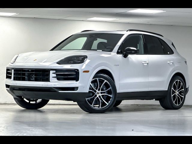 2024 Porsche Cayenne E-Hybrid Base