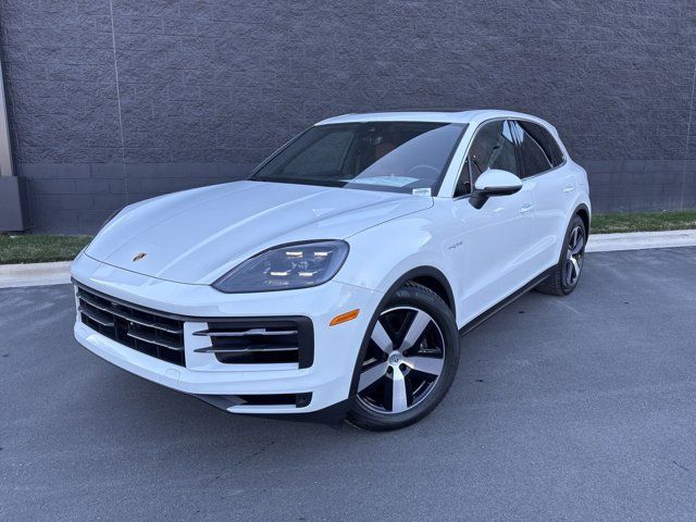 2024 Porsche Cayenne E-Hybrid Base