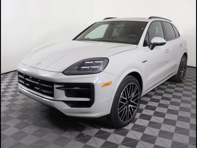 2024 Porsche Cayenne E-Hybrid Base