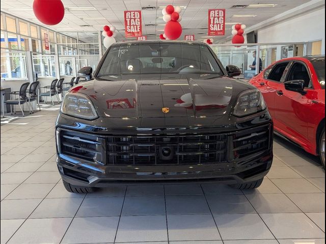 2024 Porsche Cayenne Base