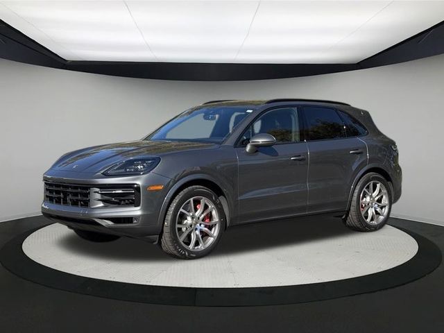 2024 Porsche Cayenne S