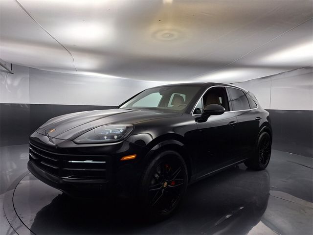 2024 Porsche Cayenne S