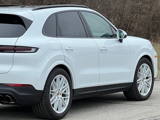 2024 Porsche Cayenne S