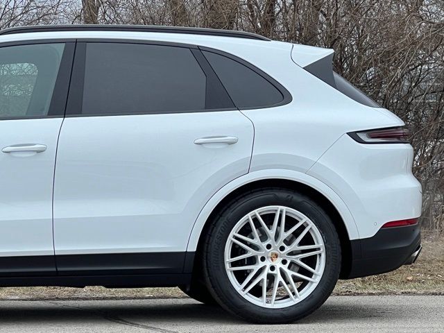 2024 Porsche Cayenne S