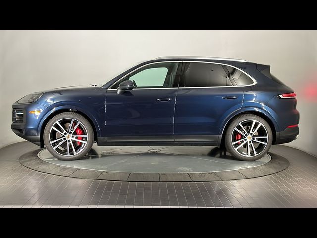 2024 Porsche Cayenne S