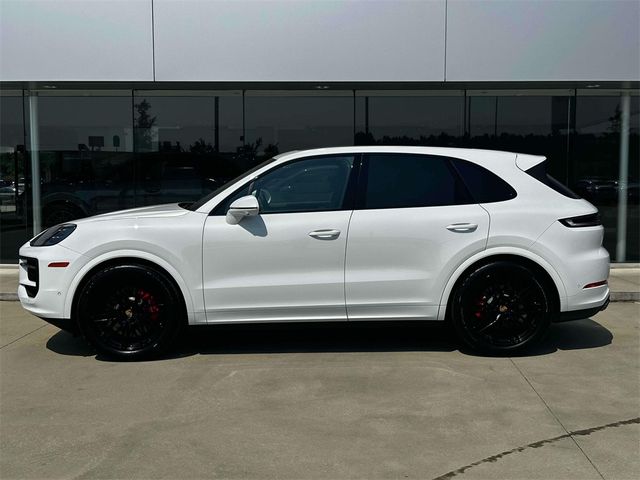 2024 Porsche Cayenne S