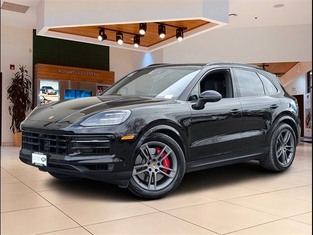 2024 Porsche Cayenne S