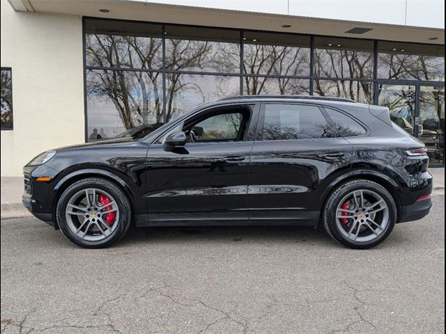 2024 Porsche Cayenne S