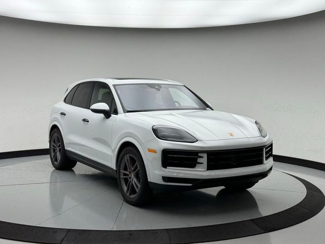 2024 Porsche Cayenne S