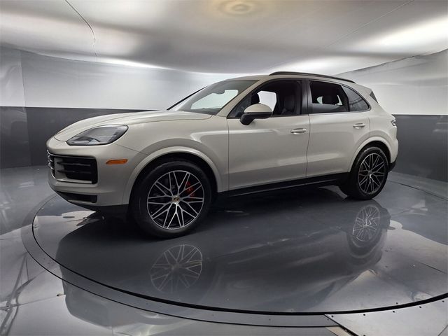 2024 Porsche Cayenne S