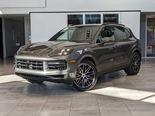 2024 Porsche Cayenne S