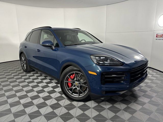 2024 Porsche Cayenne S