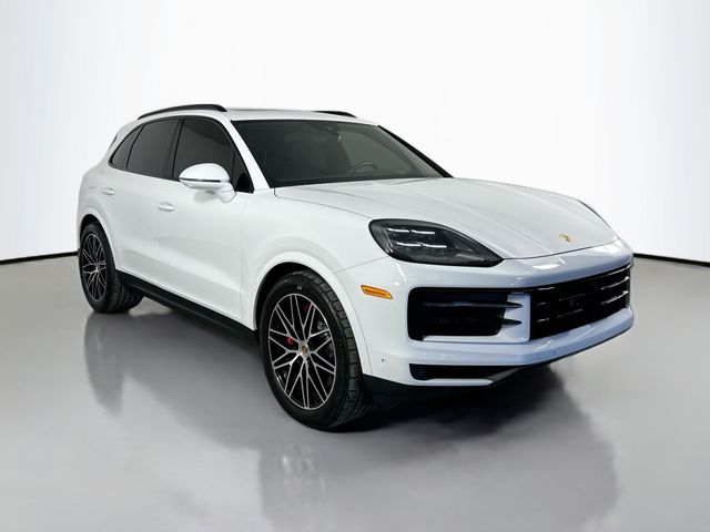 2024 Porsche Cayenne S