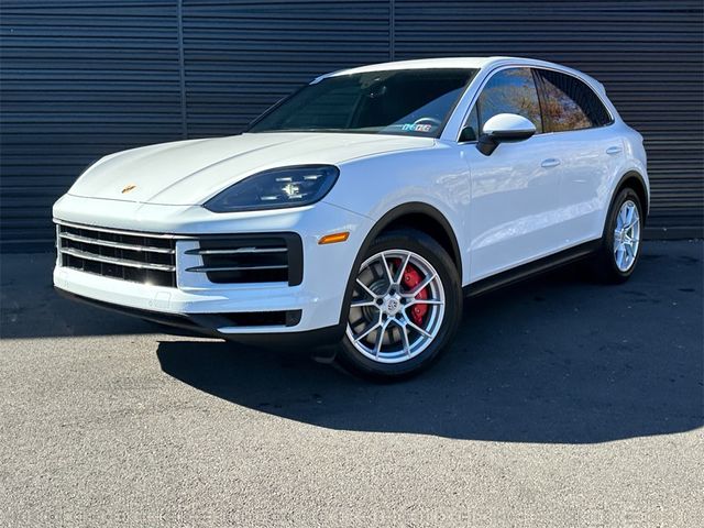 2024 Porsche Cayenne S