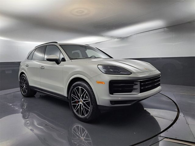 2024 Porsche Cayenne S