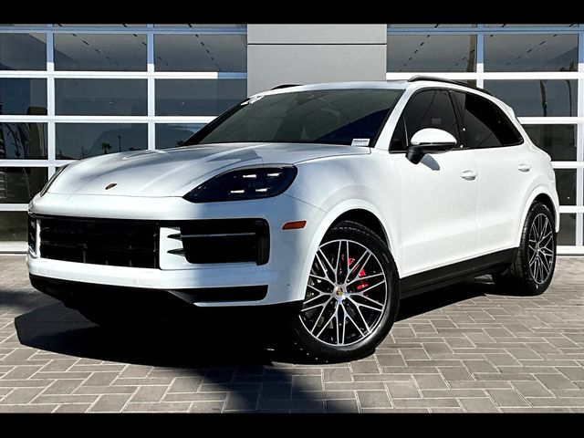 2024 Porsche Cayenne S