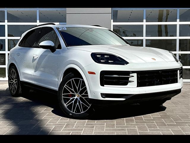 2024 Porsche Cayenne S