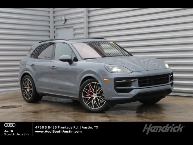 2024 Porsche Cayenne S