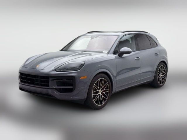 2024 Porsche Cayenne S