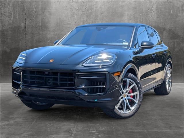 2024 Porsche Cayenne S